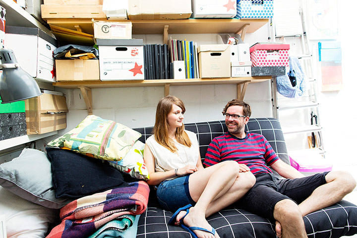 The Selby: Stephen/Holly: Relaxing