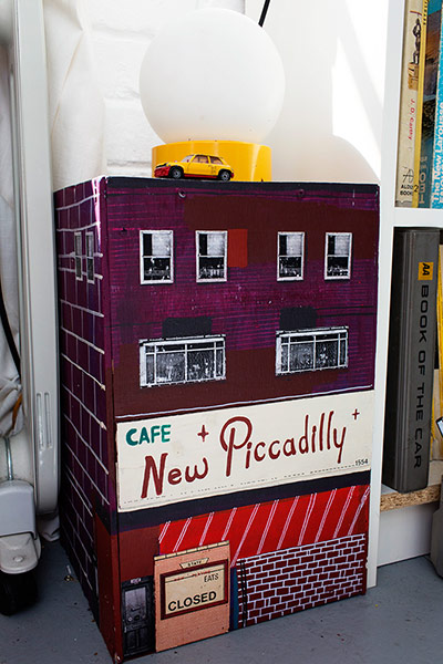 The Selby: Stephen/Holly: model