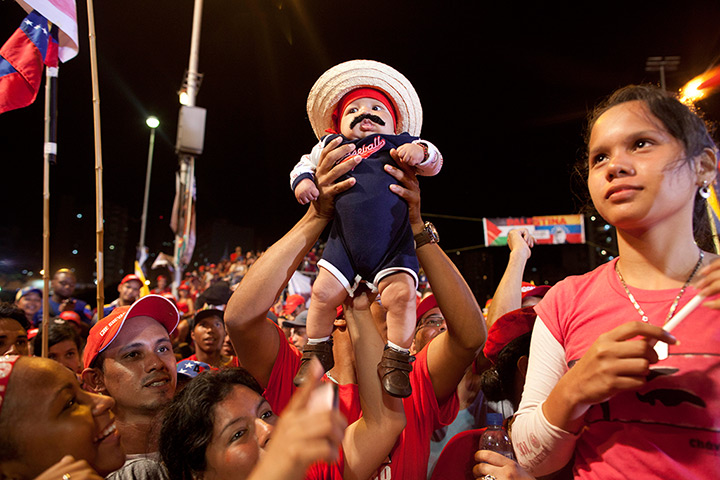 24 hours: Supporters acting president Nicolas Maduro