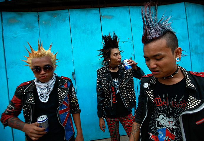 24 hours: punks drink beer in Rangoon