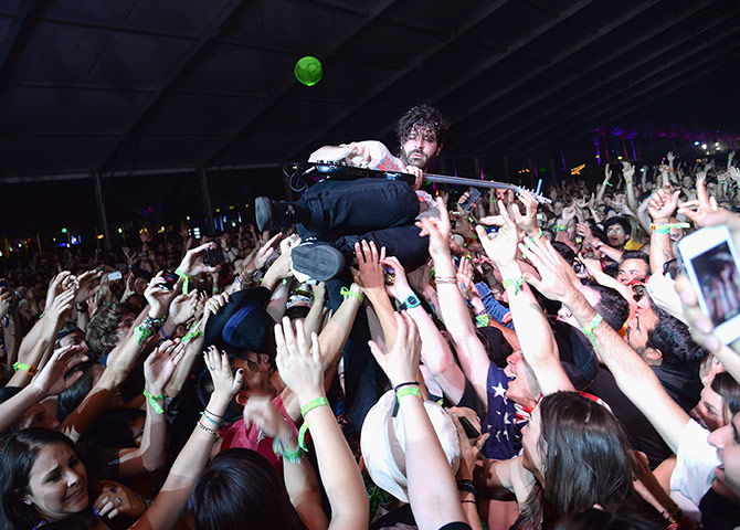 Coachella: Yannis Philippakis of Foals crowd-surfs