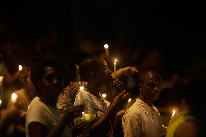 24 Hours: A vigil to mark the 100-day countdown to World Youth Day in Rio