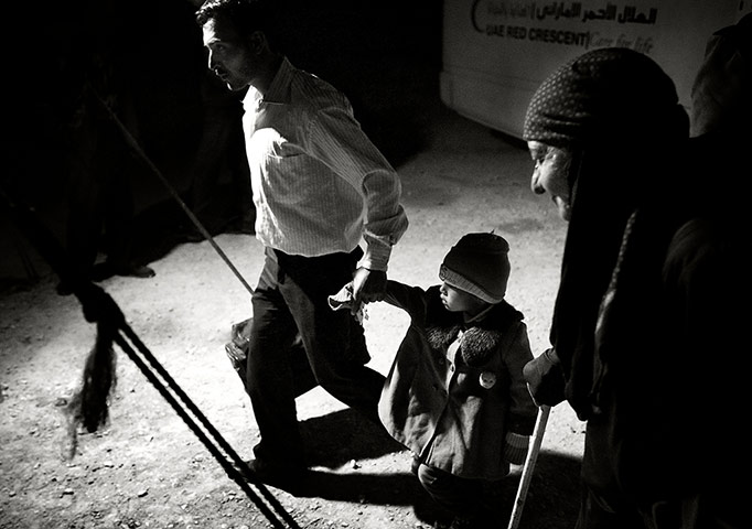Giles Duley: Syrian family at a refugee camp