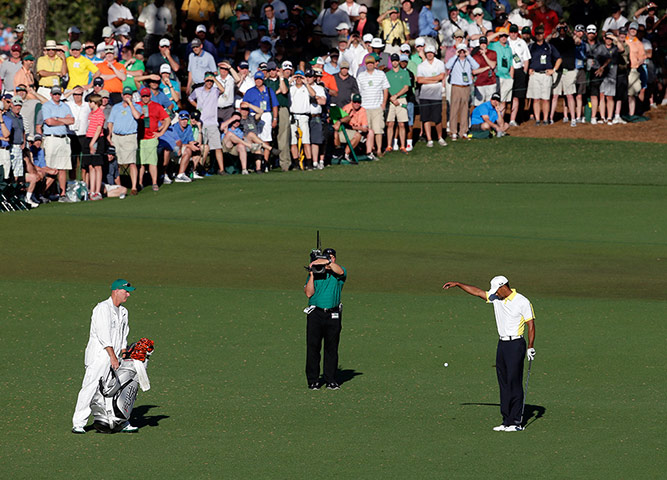 golf day 3: Woods drops the ball