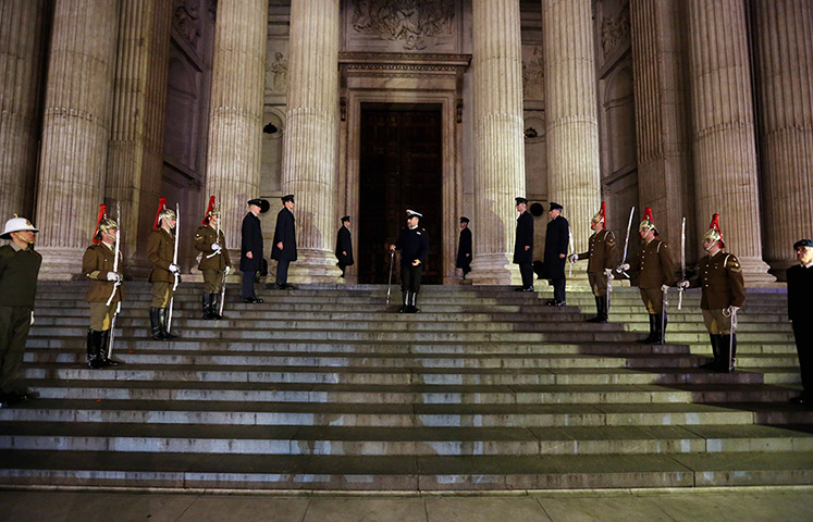 Rehearsal: On the steps of St Paul's cathedral