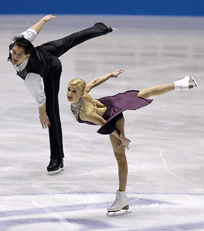 ISU World Team Trophy: Volosozhar and Trankov