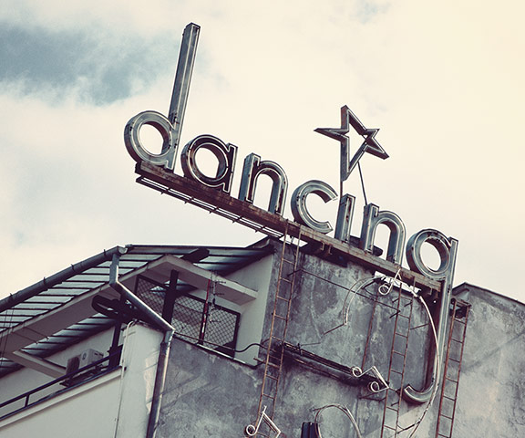 Polish Cold War Neon: Dancing