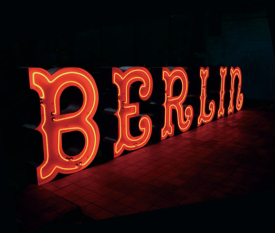 Polish Cold War Neon: Berlin