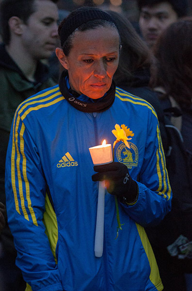 boston vigils: Boston pulls together following Marathon Bombings