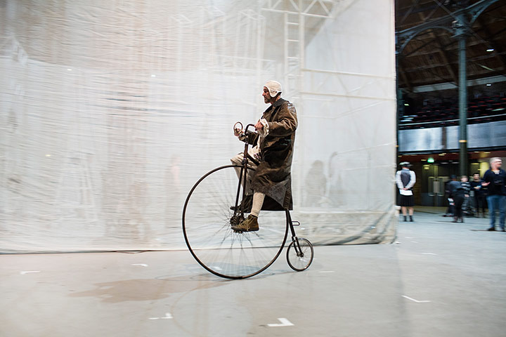 No Fit State Circus: No Fit State Circus