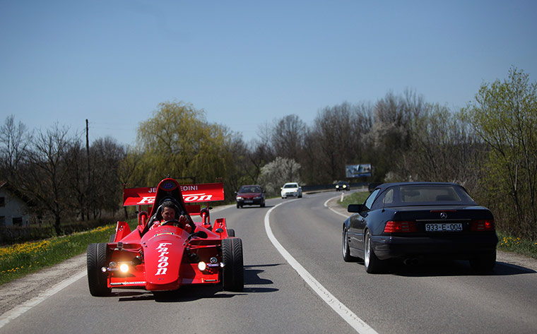 Best of sport 19/04/2013: Kuzmanovic drives his homemade Formula One racing car in Prnjavor