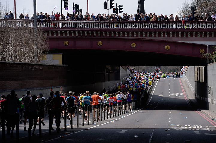 London Marathon: Runners pass under Blackfriars Bridge 