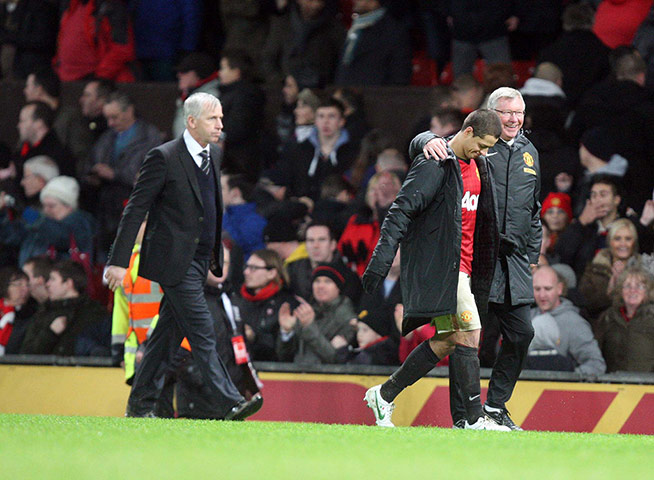 Title race gallery: Ferguson and Hernandez