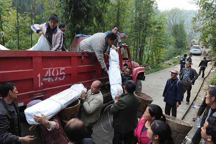 China quake aftermath: Post earthquake rescue efforts