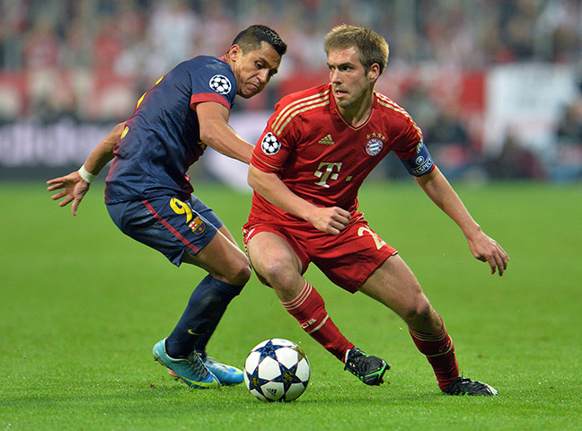 Bayern versus Barca 2: Philipp Lahm and Alexis Sanchez