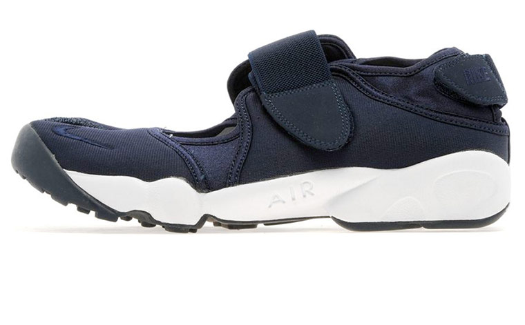 Men's nautical:: Men's nautical: key fashion trends of the season – in pictures