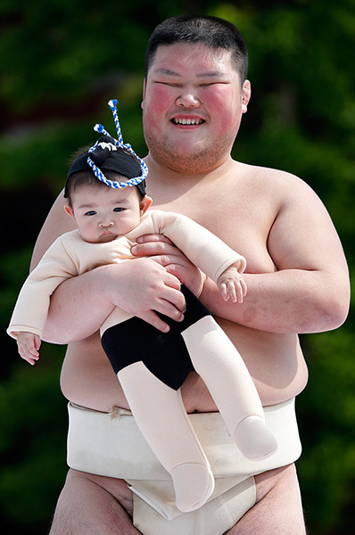 Nakizumo Festival: Nakizumo Crying Baby Festival in Tokyo