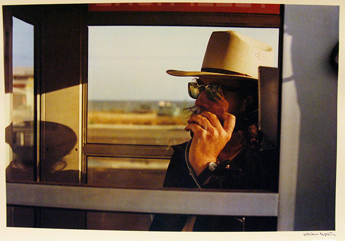 Eggleston: Los Alamos Portfolio, California, 1974. Walter Hopps in phone booth