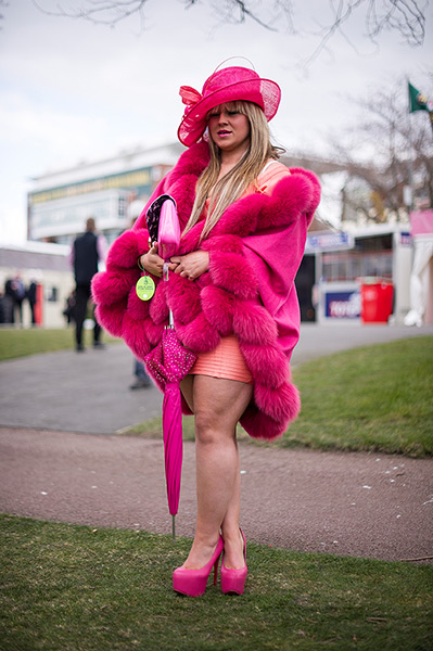 ladies day at aintree: Aintree racing