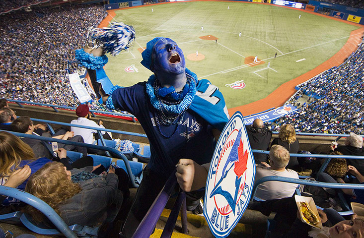Best of the week: Toronto Blue Jays fan Warren Baxter from Oakville Ontario