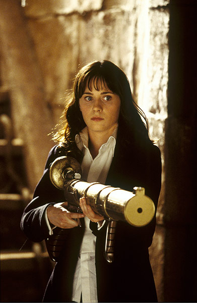 BBweapons: The Hitchhiker's Guide To The Galaxy - filmstill