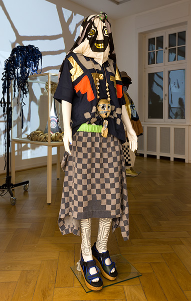 african art: P.A.M. / Perks and Mini, Trading Style, 2013