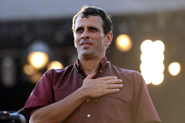 Capriles election rally : Capriles election rally in Caracas in pictures