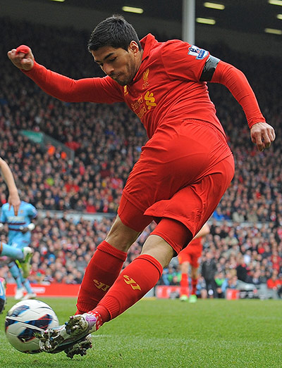 Sunday's matches: Liverpool's Uruguayan striker Luis Suare