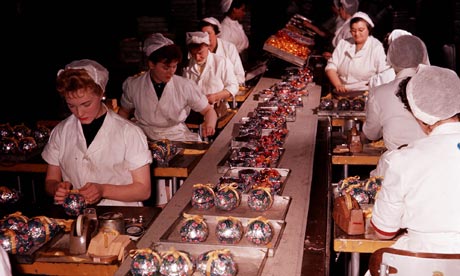 women-production-line-008.jpg