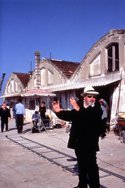 Bigas Luna: Bigas Luna on the set of Bambola