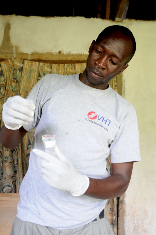 Gallery: Healthworkers at the frontlines