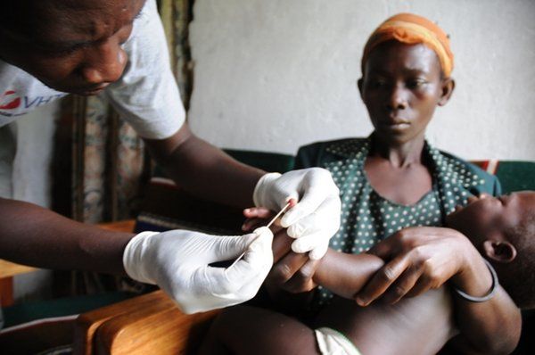Gallery: Healthworkers at the frontlines
