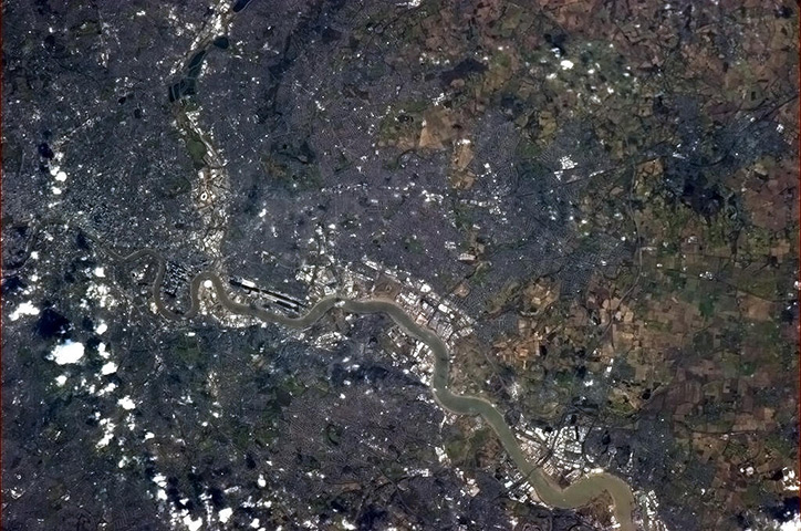 Chris Hadfield's images: London, England, from Canary Wharf to The City