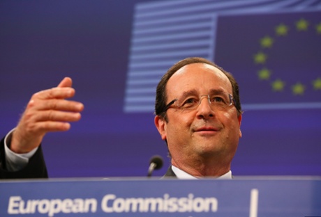 French President Francois Hollande speaks during a joint press conference with EU Commission President Jose Manuel Barroso (not pictured), ahead of an international conference for the development of Mali, at EU headquarters in Brussels, Belgium, 15 May 2013.
