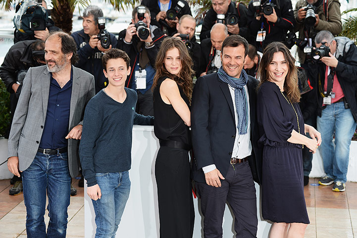 Cannes photocalls: Jeune & Jolie cast and director: Frederic Pierrot, Fantin Ravat, Marine Vac