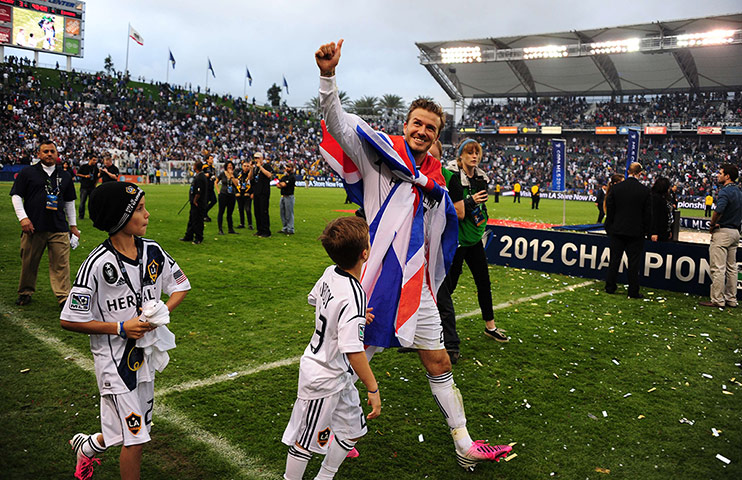 beckham's career: David Beckham salutes the fans