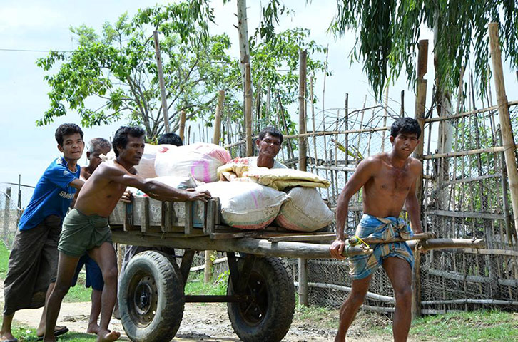 Cyclone Mahasen: Aid agency World Vision has deployed relief workers 