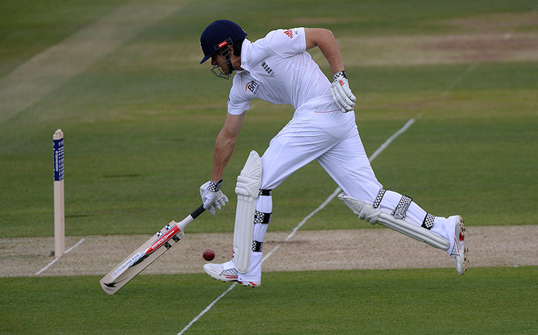 England v NZ at Lord's: Cook single