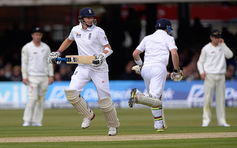 England v NZ at Lord's: Root and Bell