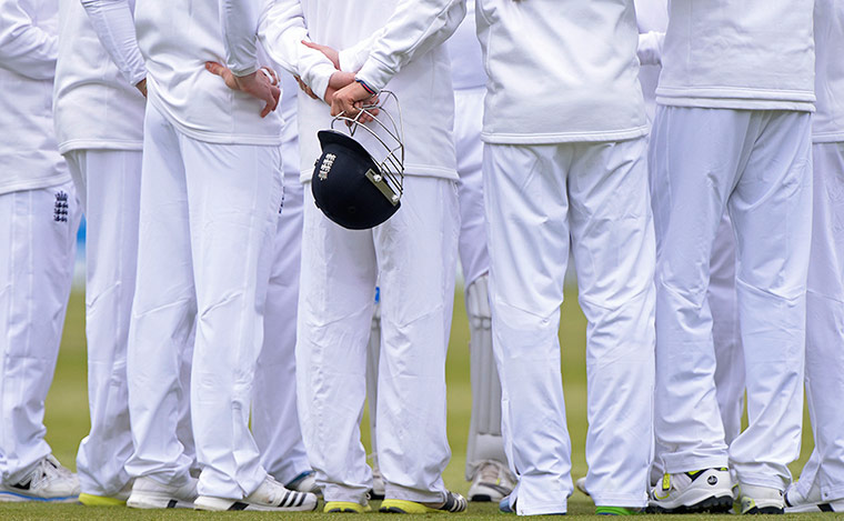 England v NZ: day two: England field