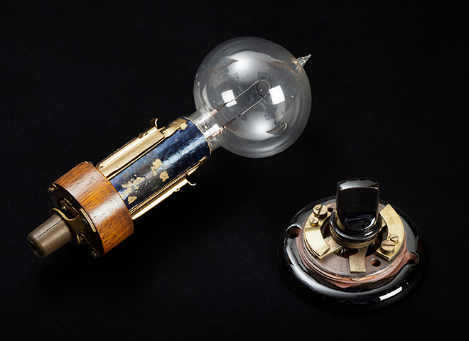 First Time Out : C0089191 First Light Bulb and Light Switch designs