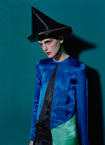 Tim Walker - in pictures: Tim Walker - Stella Tennant as electric blue Harlequin