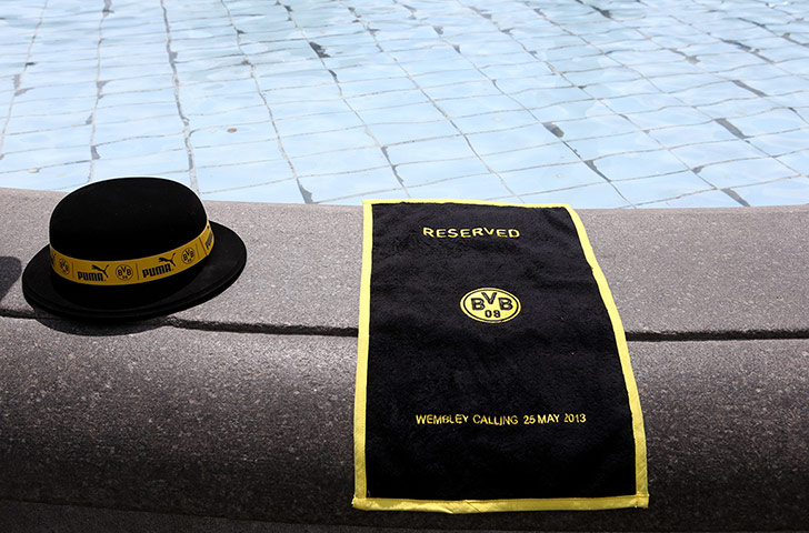 Germans in London: A Borussia Dortmund towel