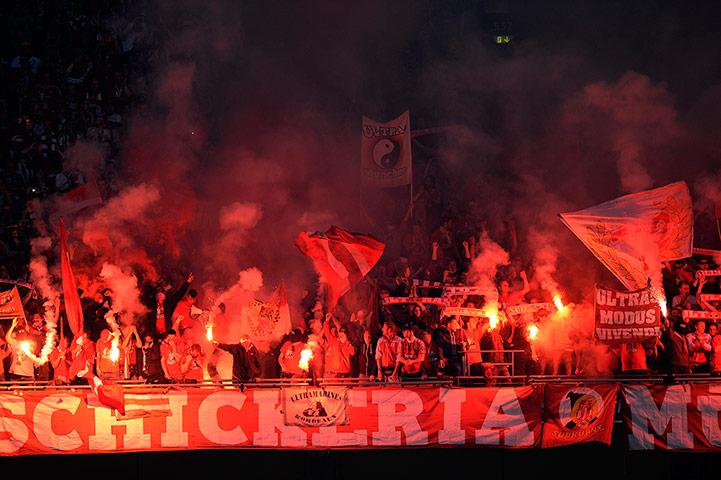 TJ CLF 4: Munich fans 