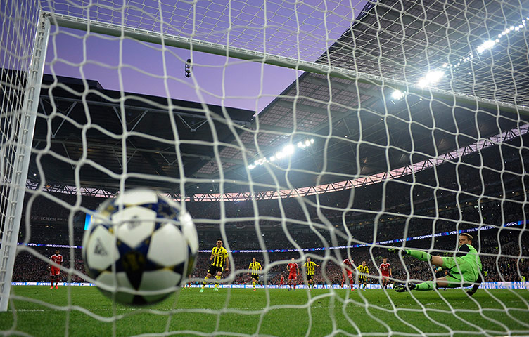 TJ CLF 4: Gundogan scores the penalty