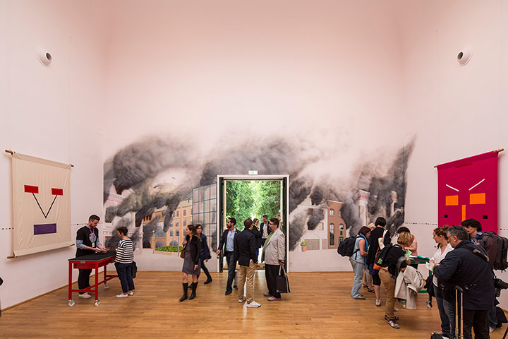 Great Britain pavilion : The first room in the pavilion presents: 'I want to be invisible' St Helier