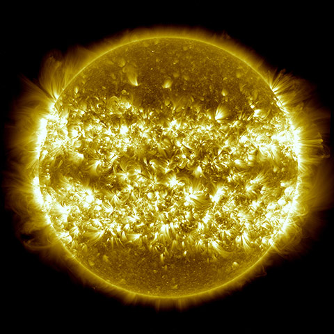 A month in Space: A year of Sun