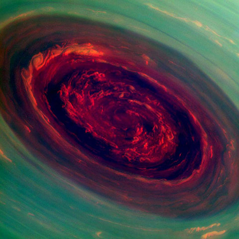 A month in Space: Large Hurricane on Saturn