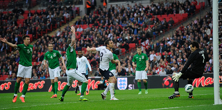 England v Republic: Lampard scores