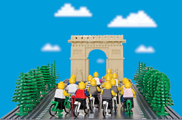 Lego architecture: Tour de France at Arc de Triomphe, Paris
